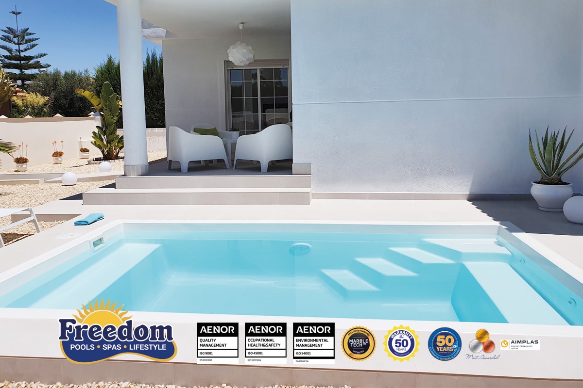 mini piscine modèle City