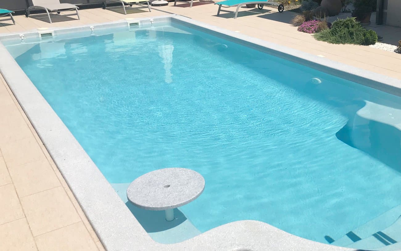 piscine coque modèle Hawaïan