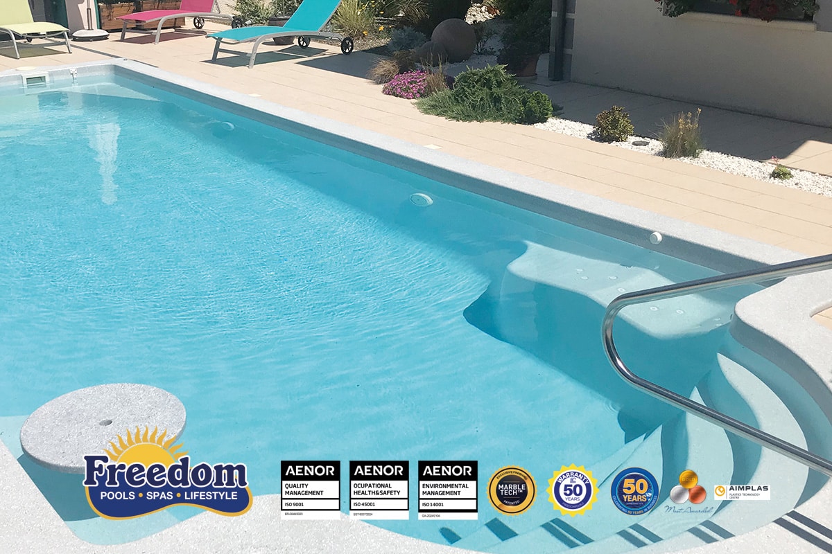 piscine coque australienne modèle Hawaïan