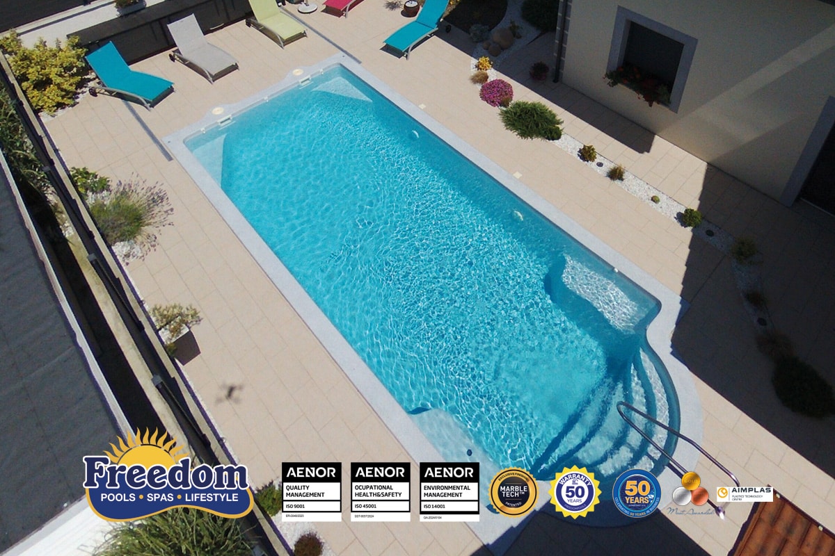 piscine coque modèle Hawaïan