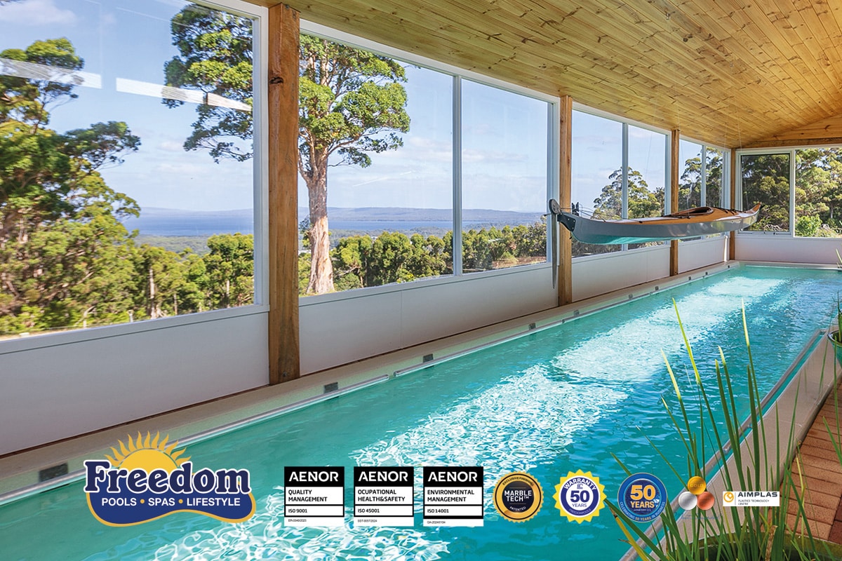 couloir de nage pour piscine coque