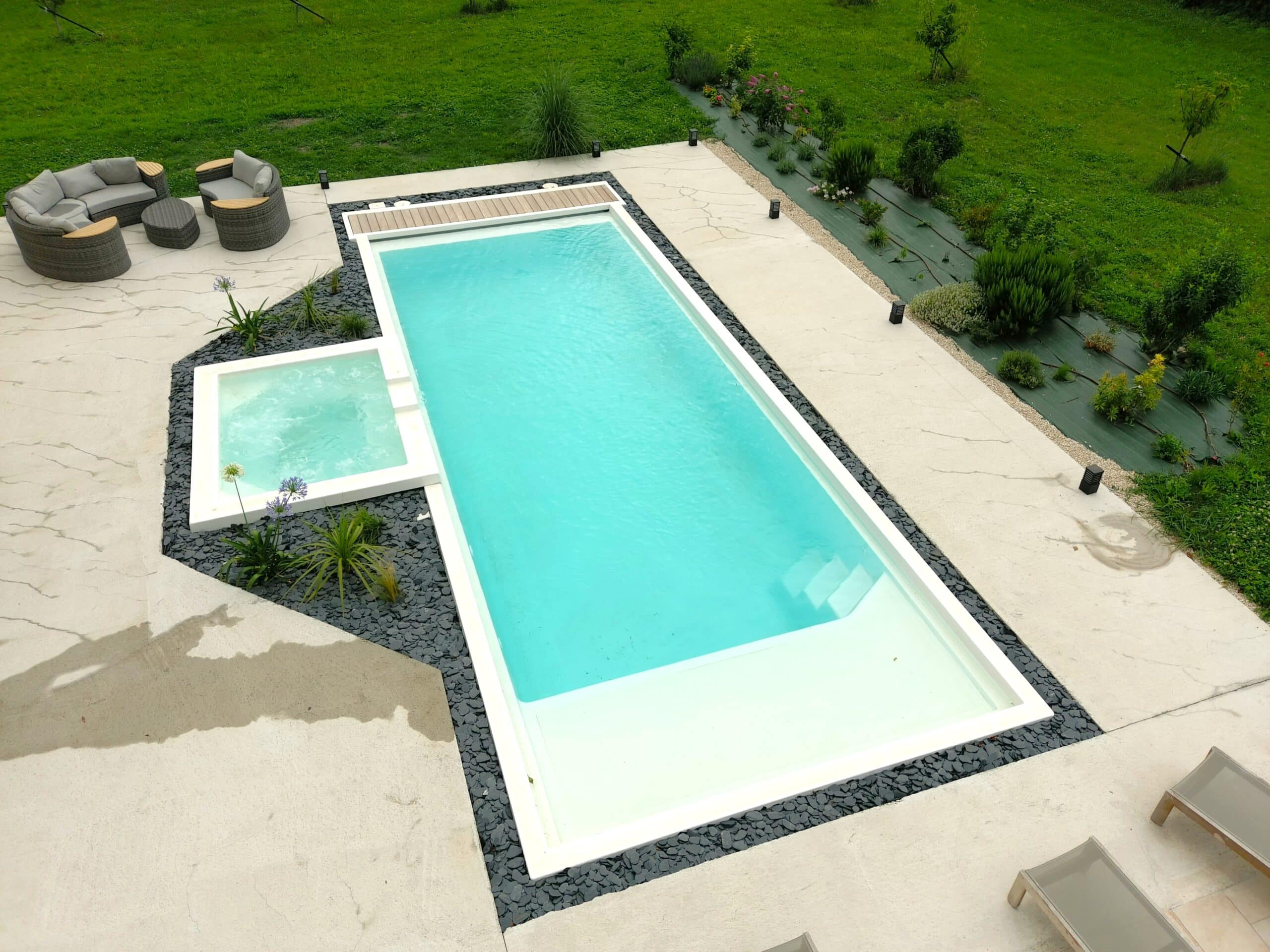 piscine coque australienne modèle Malibu