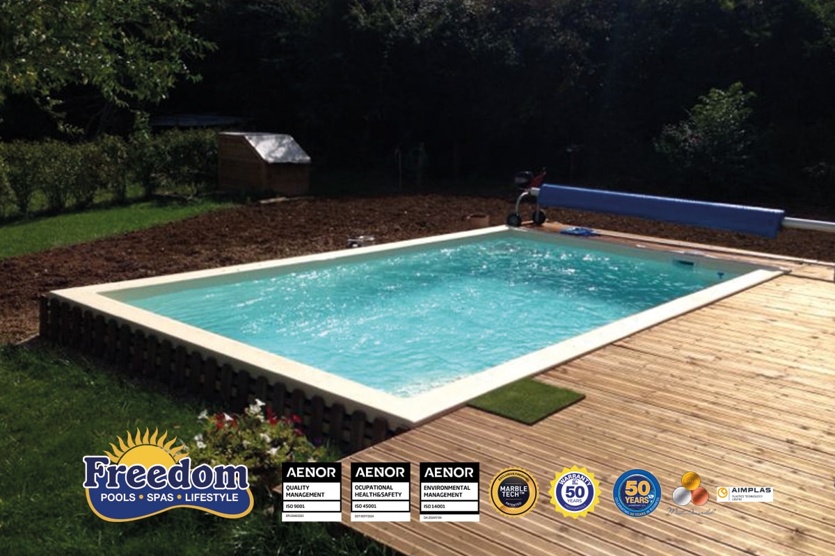 piscine coque australienne modèle Platinum 6