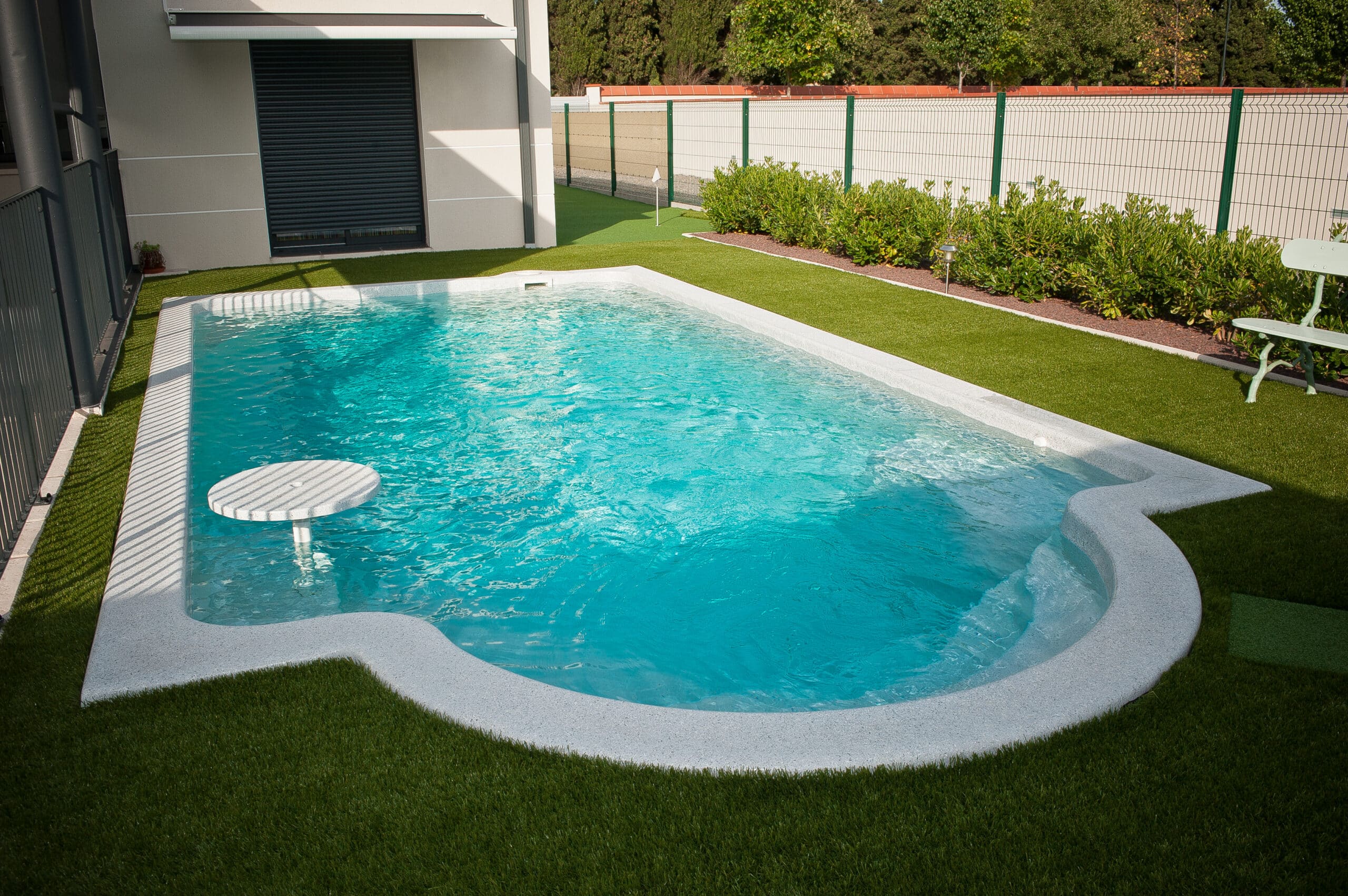 piscine coque australienne modèle Grecian